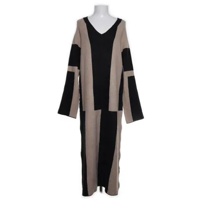 Robe longue (Noir, Beige) de Bubbleroom Acrylique, Élasthane, Polyester recyclé