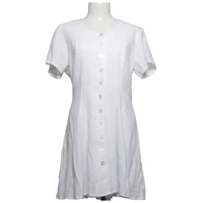 Dress (White) from Savann