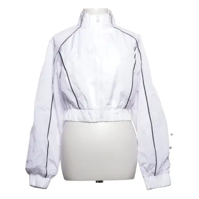 Sports jacket (White, Black) from Alo Yoga
