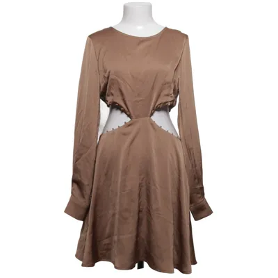 Jurk (Flirty Short Buttoned Dress) van Iva Nikolina x NA-KD Polyester, Viscose