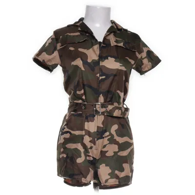 Byxdress (Grön, Brun, Svart, Beige) från Smiffy's