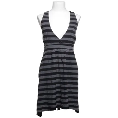 Robe (Noir, Gris) de Gothicana by EMP Coton