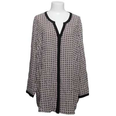 Blouse (Noir, Beige, Blanc) de Sara Lindholm