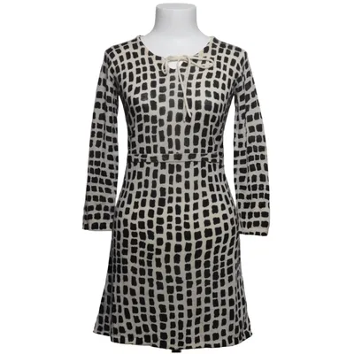 Kleid (Schwarz, Weiß) von K & US Wolle