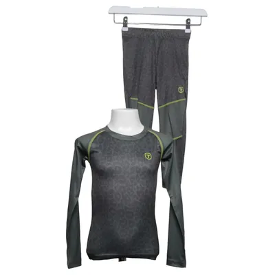 Base layer (Gray, Green) from Tenson Polyester