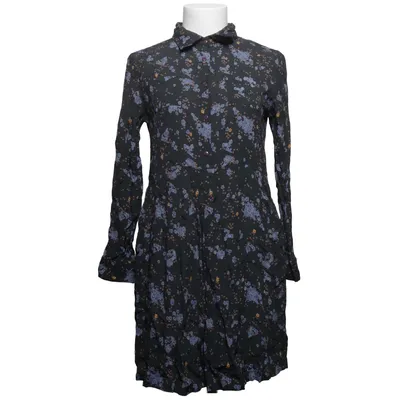 Klänning (Svart, Flerfärgad) från Nué Notes Viskos
