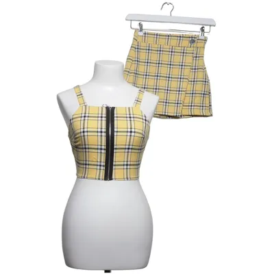 Set (Gul, Svart, Vit) från Bershka_BSKGIRL
