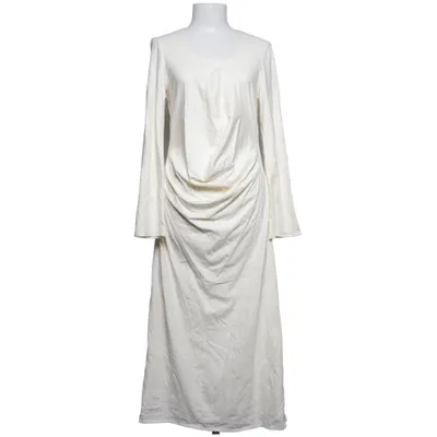 Robe longue (Blanc) de Mark Kenly Dominotan