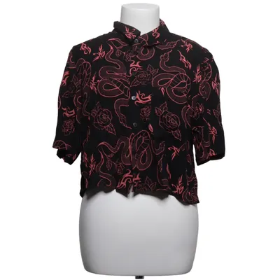 Chemise à manches courtes (Noir, Rouge) de Bershka Viscose