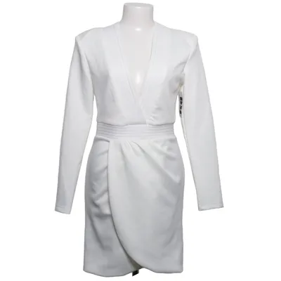 Robe (Blanc) de Dennis Maglic