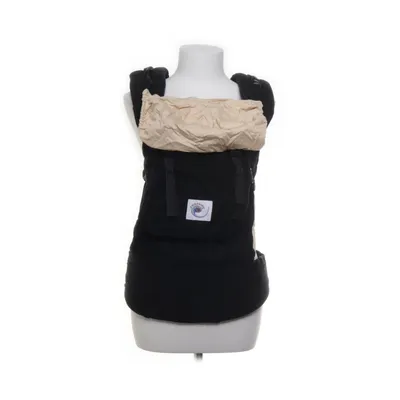 Bärsele (Svart, Beige) från Ergobaby