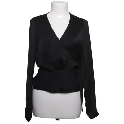 Omlottblus (Svart) från NLY Trend Polyester