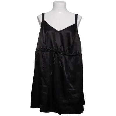Topp (Svart) från Mia Linea Elastan, Polyester