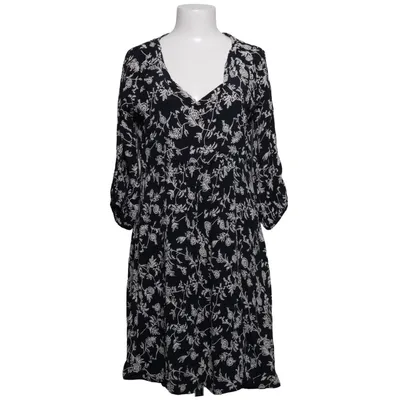 Dress (Black, White) from The Masai Clothing Company Viscose