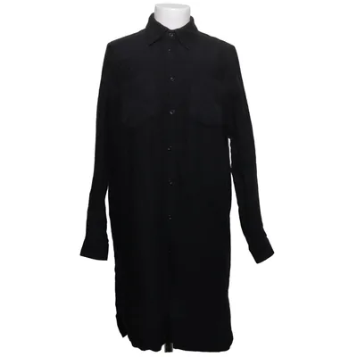 Robe (Noir) de Rough Studios