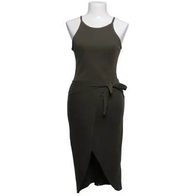 Robe portefeuille (Vert) de Belcci Viscose