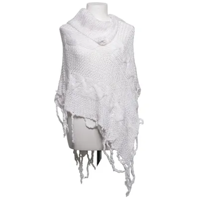 Poncho (Vit)