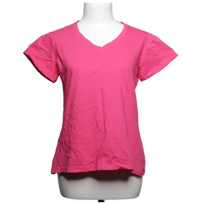 T-shirt (Pink) from Emily