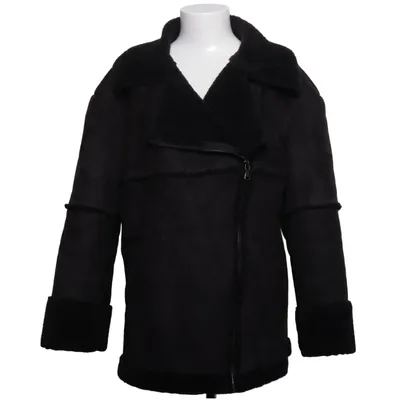Shearling jas (Grijs) van Karo Kauer x NA-KD Imitatiebont, Polyester