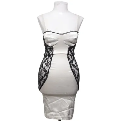 Buy second hand Guess online at Sellpy