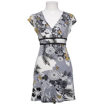 Dress (White, Black, Gray) from Sisters Point Elastane, Viscose