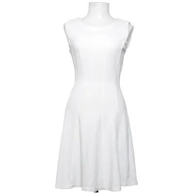 Robe (Blanc) de Jus D'Orange
