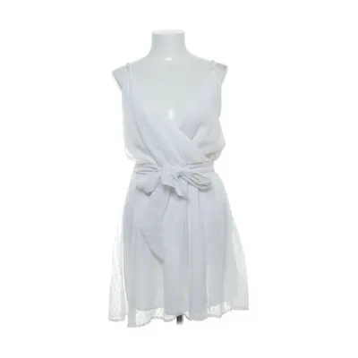 Wikkeljurk (Wit) van Iva Nikolina x NA-KD Polyester