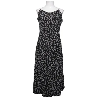 Robe longue (Noir, Blanc, Jaune) de Influence