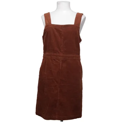 Hängselklänning (Brun) från Dorothy Perkins Bomull