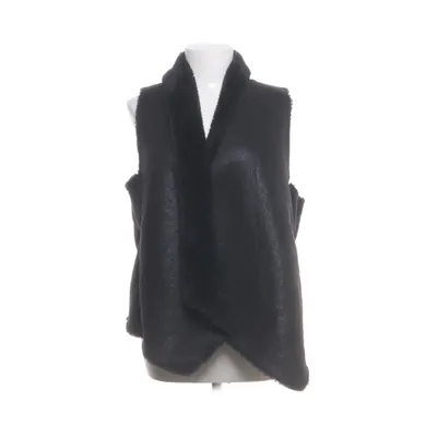 Outer vest (Black) from Just Fab