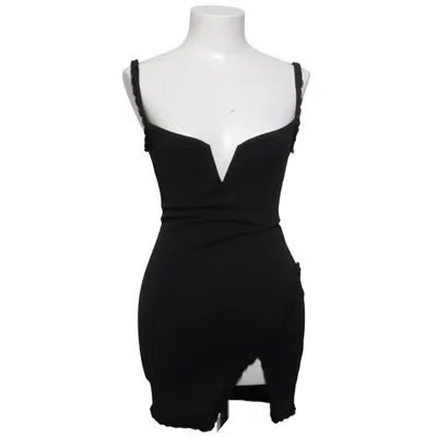 Buy second hand PrettyLittleThing online at Sellpy Buy second hand PrettyLittleThing online at Sellpy