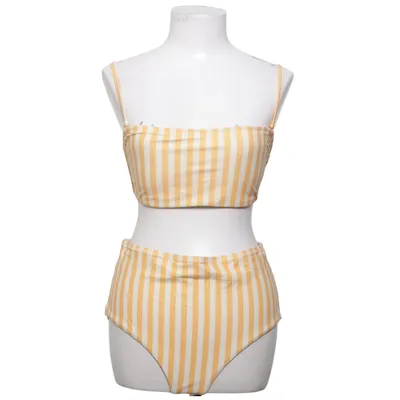 Bikini (Hög midja. Överdel strl M) fra Röhnisch Elastan, Polyamid, Polyester