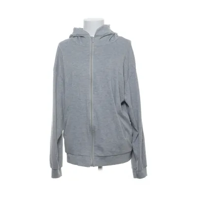 Hoodie (Gray) from Xing Xing