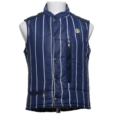 Outer vest (Blue, White) from Dacron