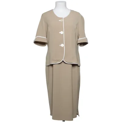 Set (Beige) from TH. Braun Polyester
