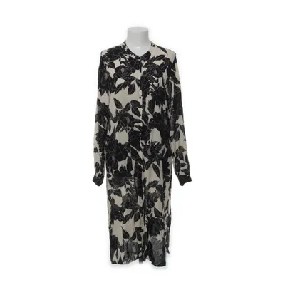 Klänning (Svart, Beige) från Part Two Viskos