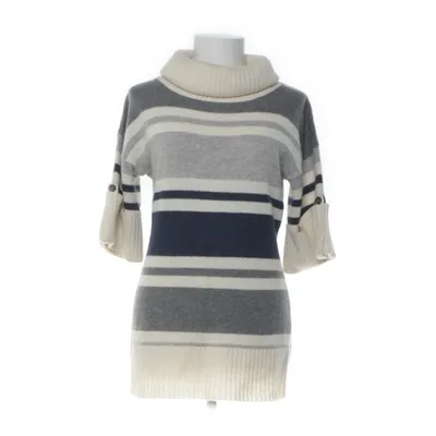 Topp (Grå, Vit, Blå) från Fenn Wright Manson Angora, Nylon, Kaninpäls, Ull