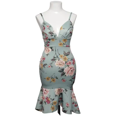 Klänning (FRILL HEM PRINT DRESS) från NLY One Elastan, Polyester