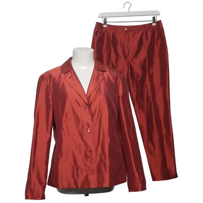 Kostym (Röd) från Cerruti 1881