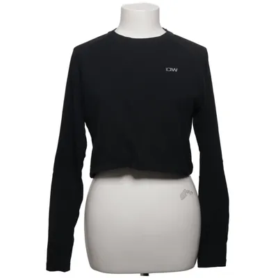 Sports top (Black) from ICIW