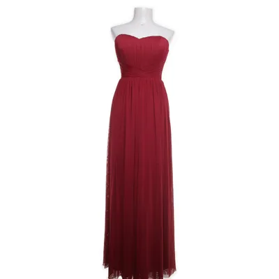 Aftonklänning (Röd) från Lipsy