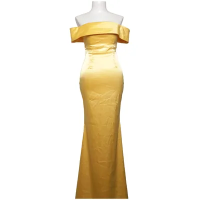 Aftonklänning (Satin Off Shoulder Gown) från NLY Eve Elastan, Polyester