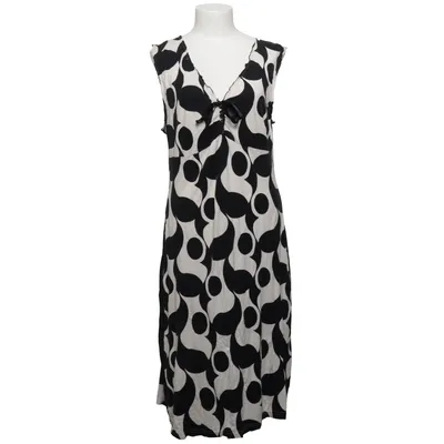 Dress (Black, White) from Lipo Lipo