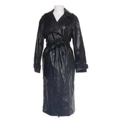 Trenchcoat (Svart) från Pull & Bear Polyuretan