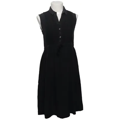 Robe (Noir) de Naja Lauf