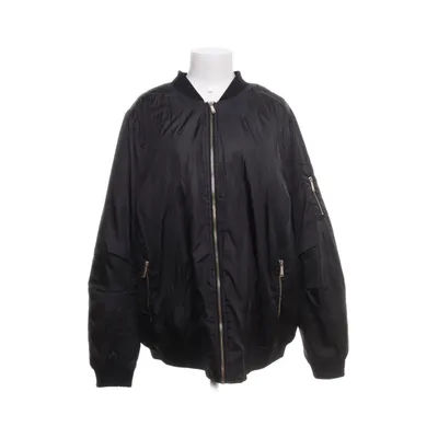 Bomberjacka (Svart) från New Look Curves Elastan, Polyester