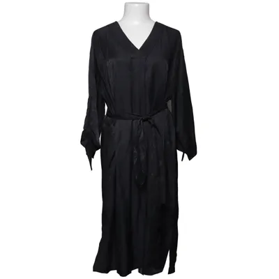 Kaftan (Black) from Zhenzi Polyester, Viscose