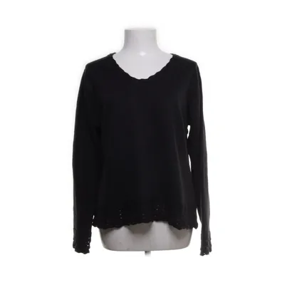 Sweater (Black) from Daxon Acrylic