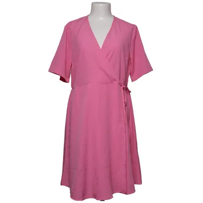 Robe portefeuille (Rose) de Pieces Polyester
