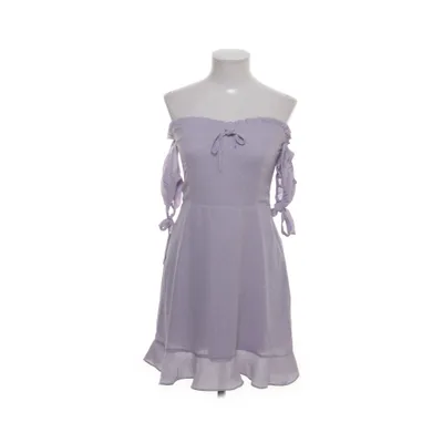 Robe (Violet) de Pamela x NA-KD Polyester